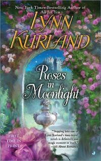 Cover of Roses in Moonlight by Lynn Kurland